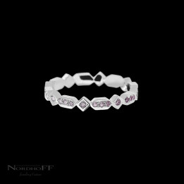 Graduating Argyle Pink Diamond Wedding Ring
