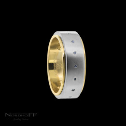 Blue Argyle Diamond Wedding Ring
